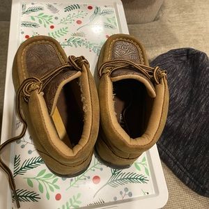 Twisted x toddler shoes size 9